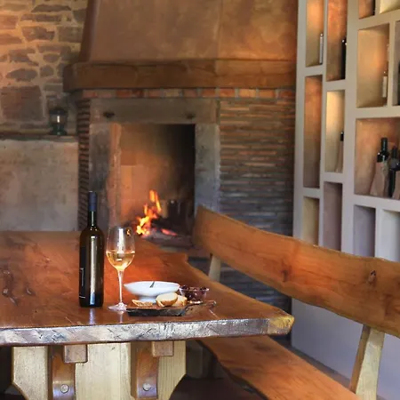 Villa Morchaki Country &